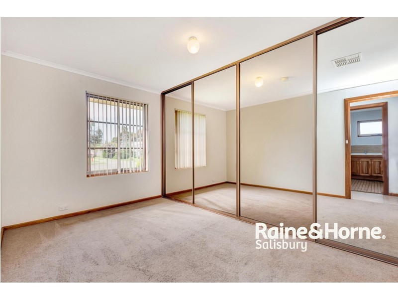 22 Etuna Street, Para Hills West SA 5096