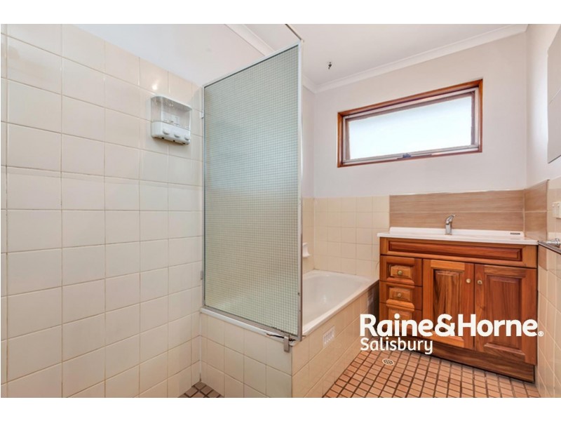 22 Etuna Street, Para Hills West SA 5096