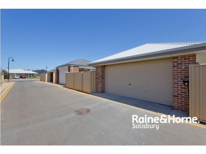5 Flax-lily Lane, Munno Para SA 5115