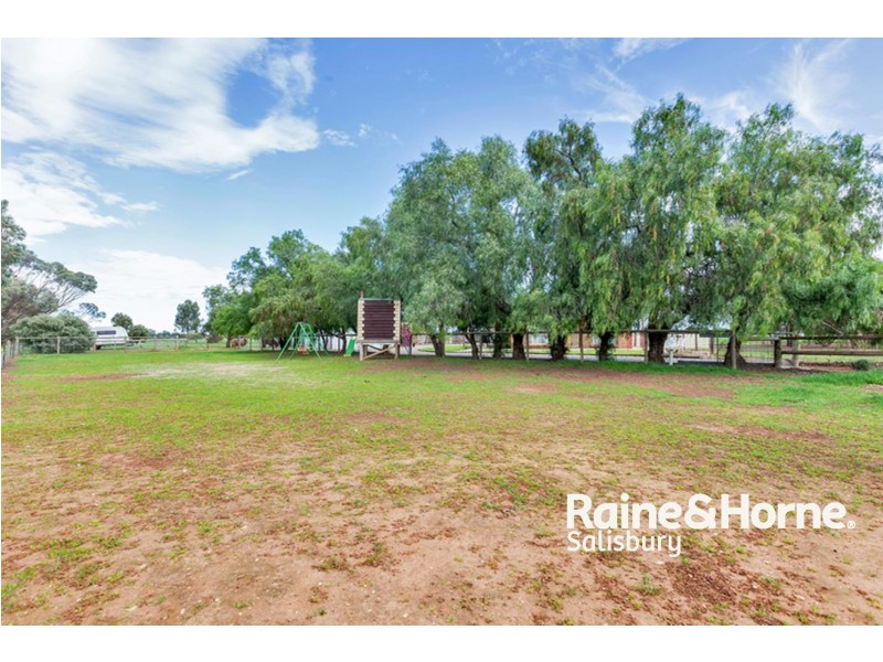 26 Connell Vale Road, Lewiston SA 5501