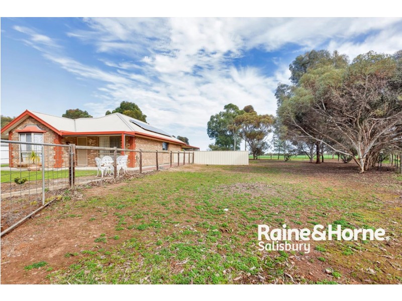 26 Connell Vale Road, Lewiston SA 5501