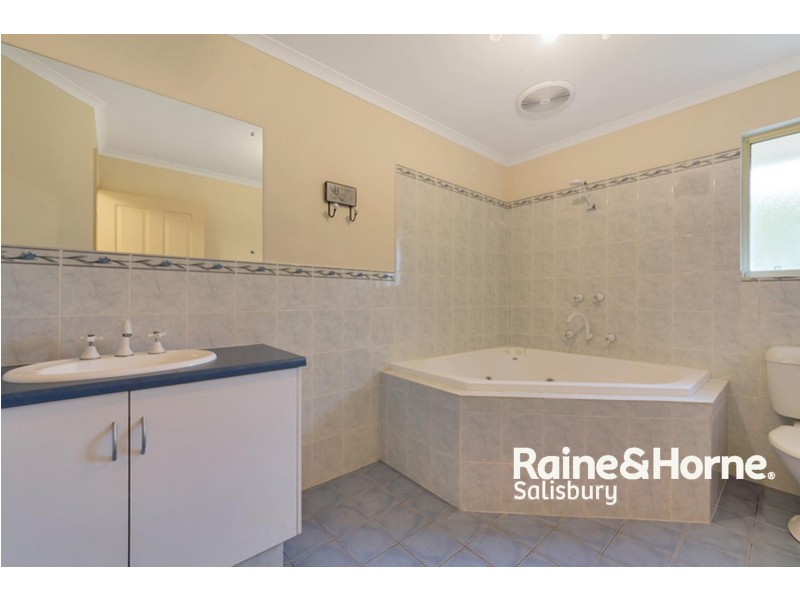 13B Caracas Crescent, Paralowie SA 5108