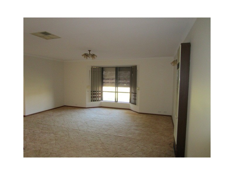 13 Boyara Crescent, Paralowie SA 5108