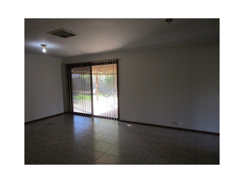 13 Boyara Crescent, Paralowie SA 5108