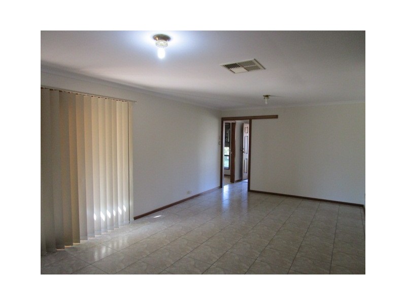 13 Boyara Crescent, Paralowie SA 5108