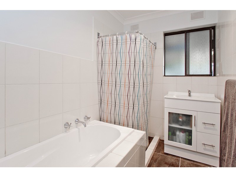 25 Alabar Crescent, Globe Derby Park SA 5110