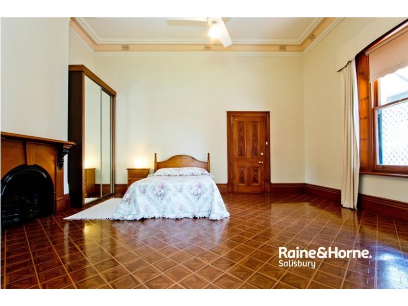 12 Stephen Terrace, St Peters SA 5069