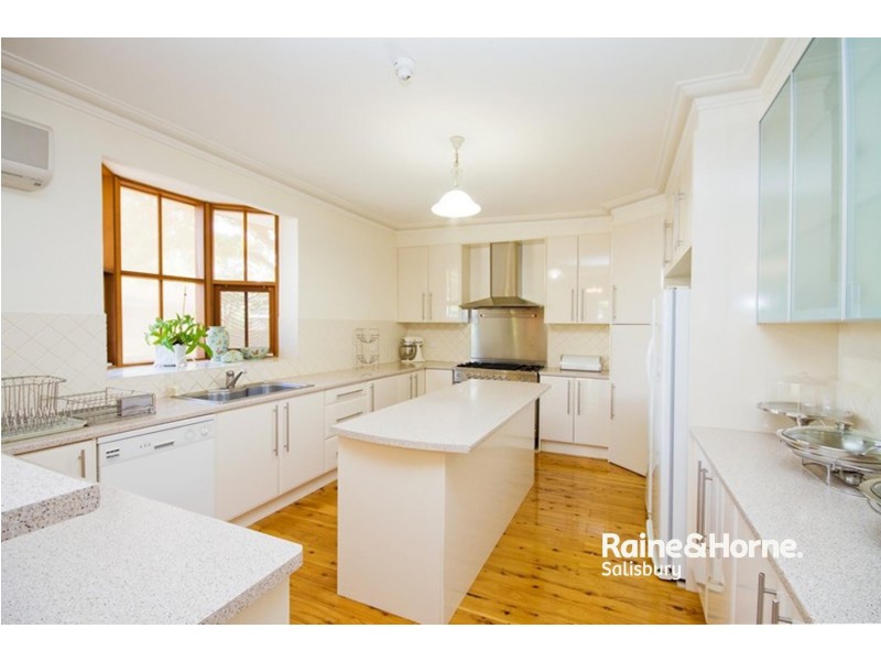 12 Stephen Terrace, St Peters SA 5069