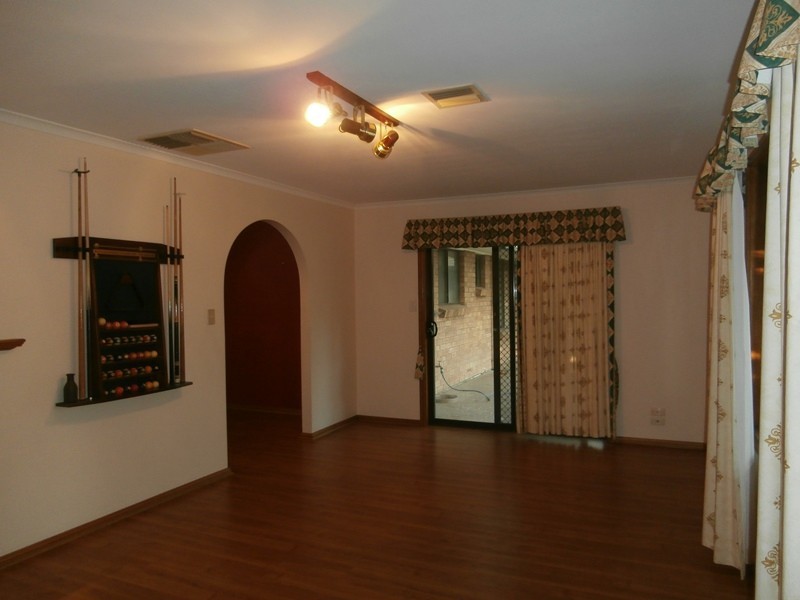 4 Bermudez Crescent, Paralowie SA 5108