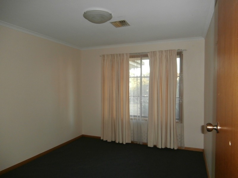 4 Bermudez Crescent, Paralowie SA 5108