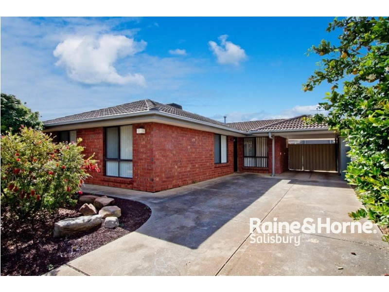 34 Sterling Court, Smithfield Plains SA 5114