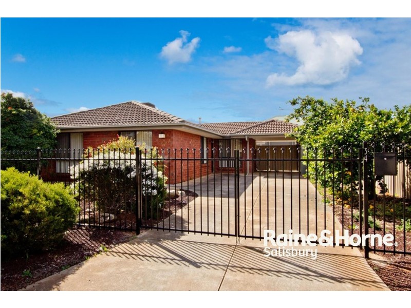 34 Sterling Court, Smithfield Plains SA 5114