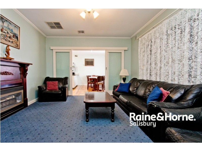 7 Harvey Avenue, Salisbury SA 5108