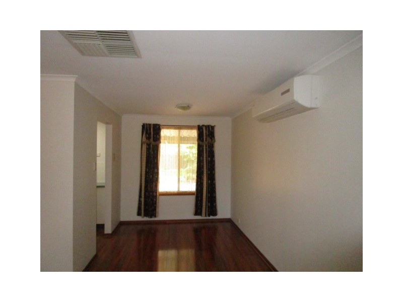 2 Joan Court, Burton SA 5110