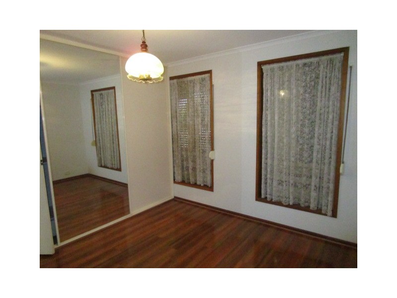 2 Joan Court, Burton SA 5110