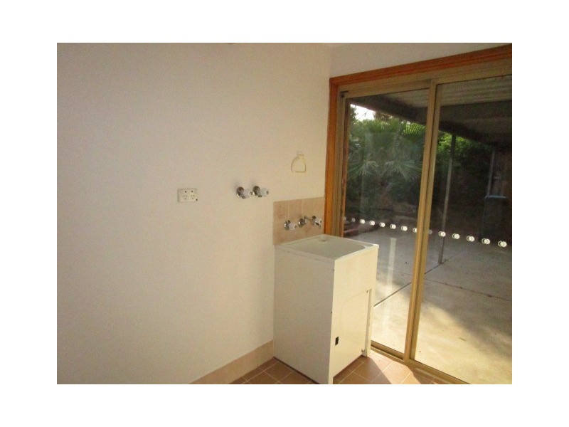 2 Joan Court, Burton SA 5110