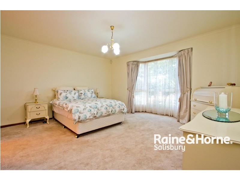 18 Jameson Court, Greenwith SA 5125