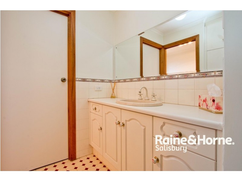 18 Jameson Court, Greenwith SA 5125