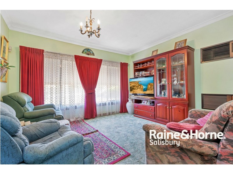 12 Helena Avenue, Parafield Gardens SA 5107