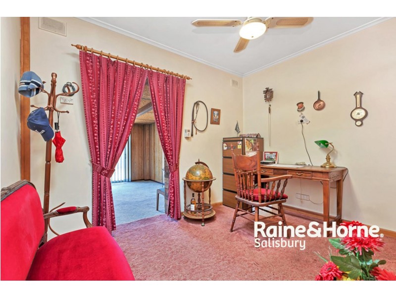 12 Helena Avenue, Parafield Gardens SA 5107