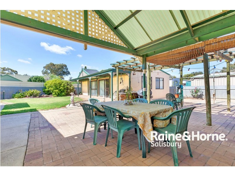 12 Helena Avenue, Parafield Gardens SA 5107
