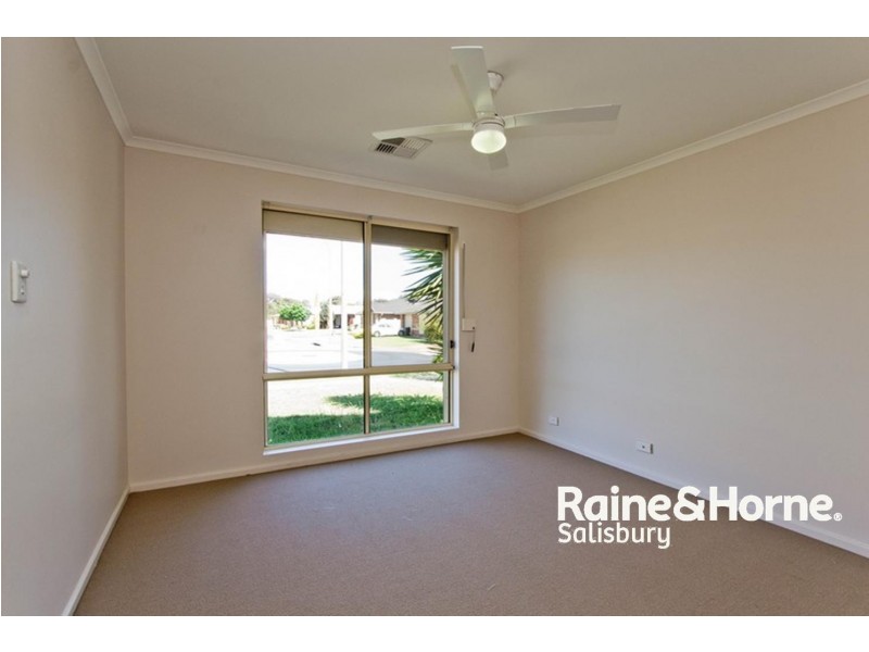16 Claxton Way, Burton SA 5110