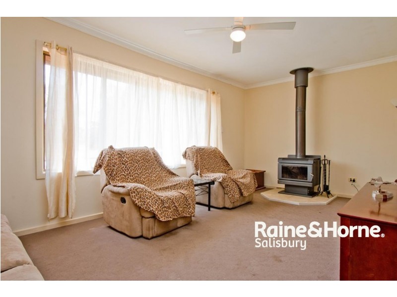 79 Forrestall Road, Elizabeth Downs SA 5113