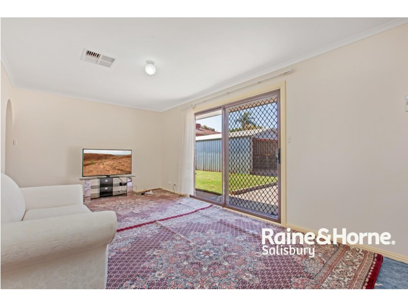 31 Carson Street, Parafield Gardens SA 5107