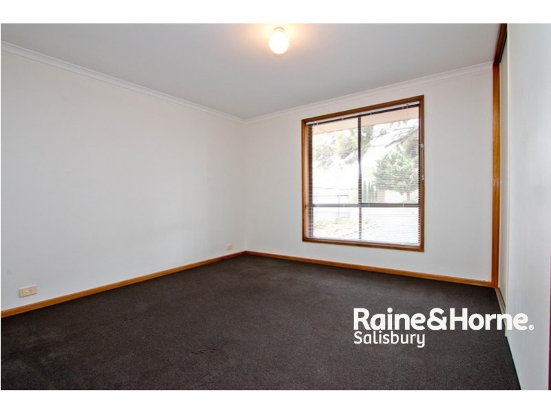 27 Hopner Avenue, Burton SA 5110