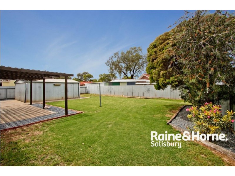 27 Hopner Avenue, Burton SA 5110