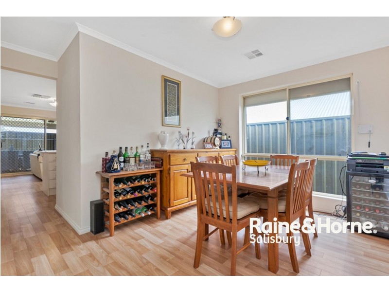 15 Pacific Boulevard, Hillbank SA 5112