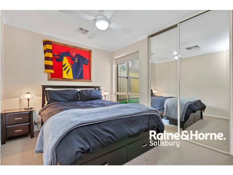 15 Pacific Boulevard, Hillbank SA 5112