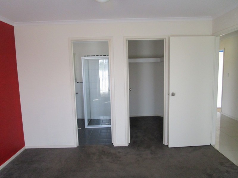 1 Pintillo Court, Burton SA 5110