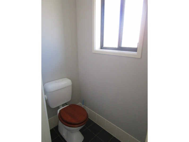 1 Pintillo Court, Burton SA 5110