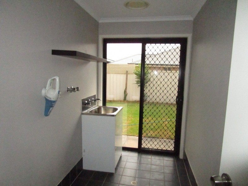 1 Pintillo Court, Burton SA 5110