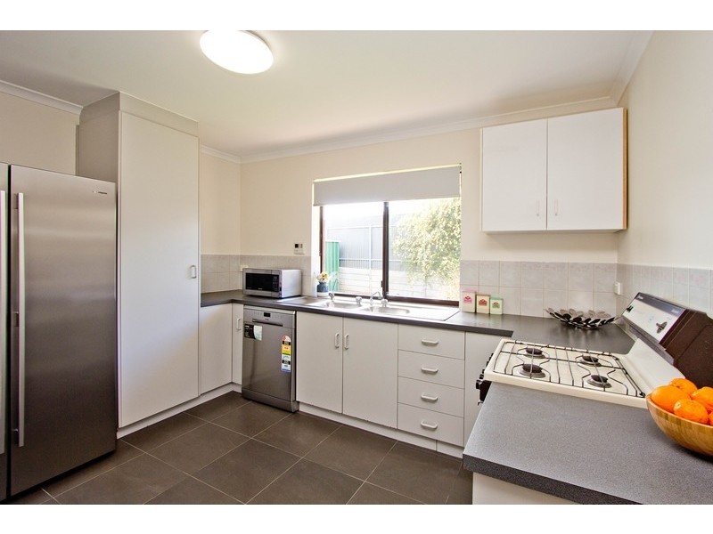 34 STERLING COURT, Smithfield Plains SA 5114
