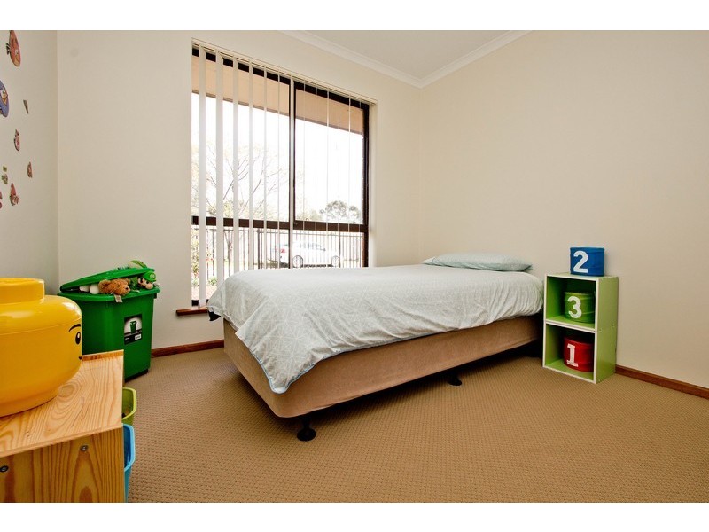 34 STERLING COURT, Smithfield Plains SA 5114