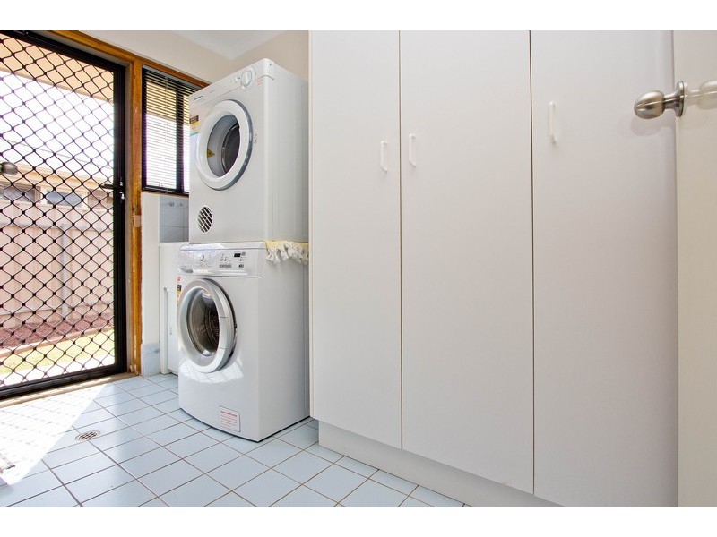 34 STERLING COURT, Smithfield Plains SA 5114