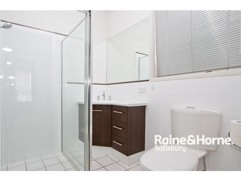 14 MacMillan Avenue, Mawson Lakes SA 5095