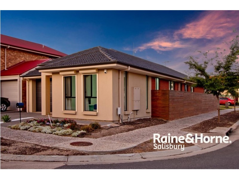 14 MacMillan Avenue, Mawson Lakes SA 5095