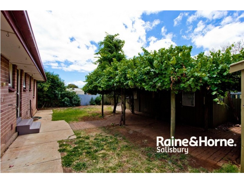 15 Horton Street, Elizabeth Park SA 5113