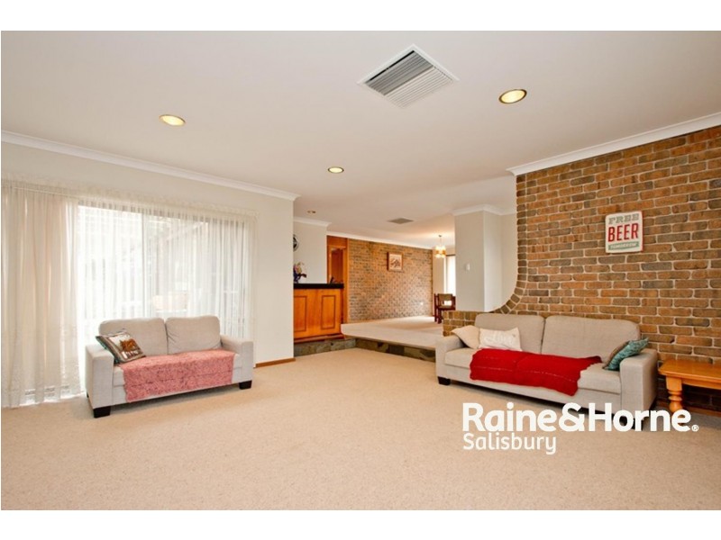 7 Alabar Crescent, Globe Derby Park SA 5110