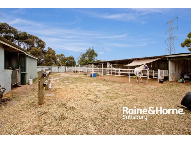 7 Alabar Crescent, Globe Derby Park SA 5110