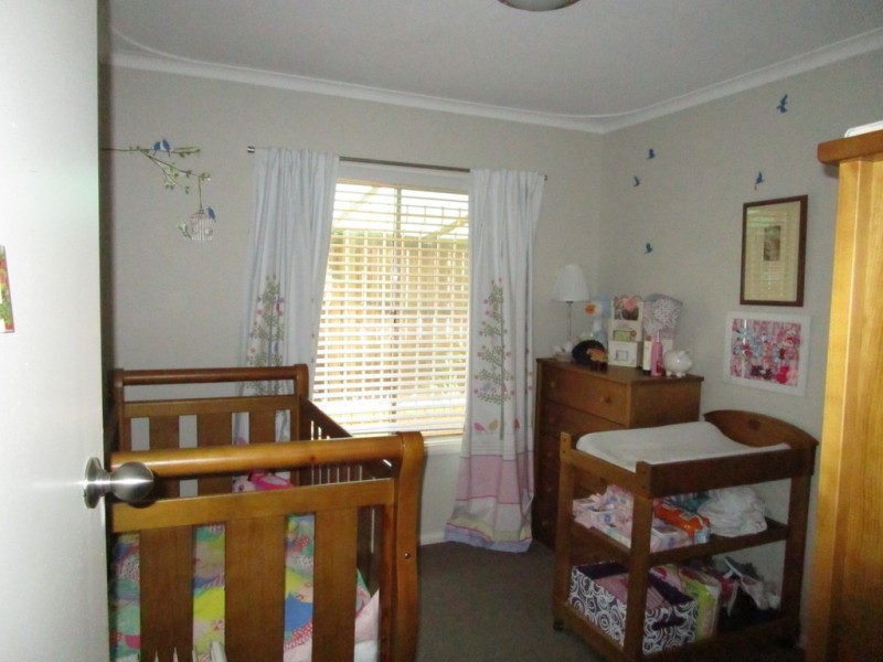 18 Laver Avenue, Gulfview Heights SA 5096