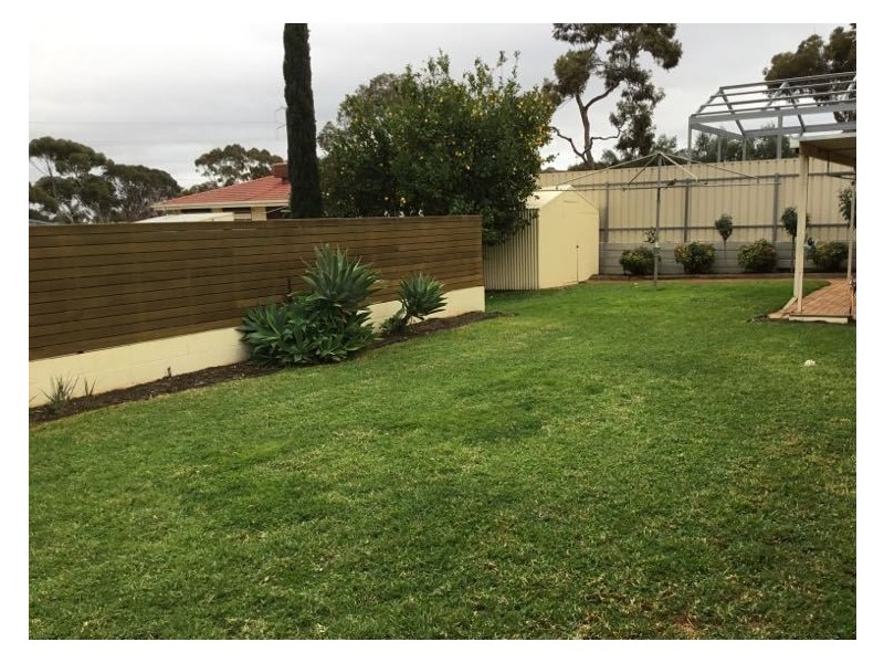 18 Laver Avenue, Gulfview Heights SA 5096