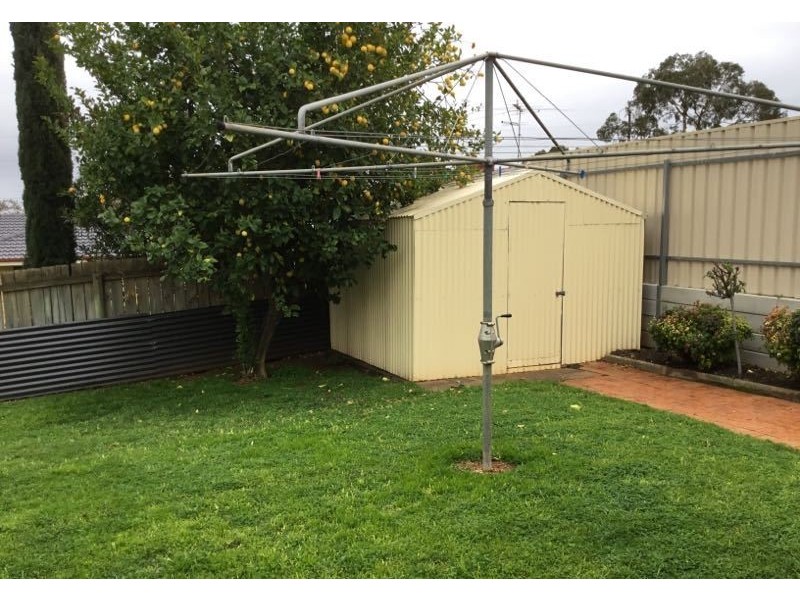 18 Laver Avenue, Gulfview Heights SA 5096
