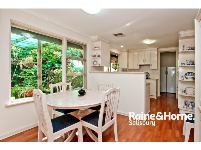 32 Balkara Road, Para Hills West SA 5096