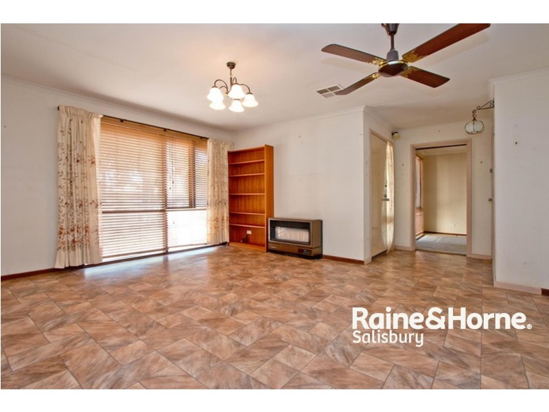 31 Rosemary Avenue, Parafield Gardens SA 5107