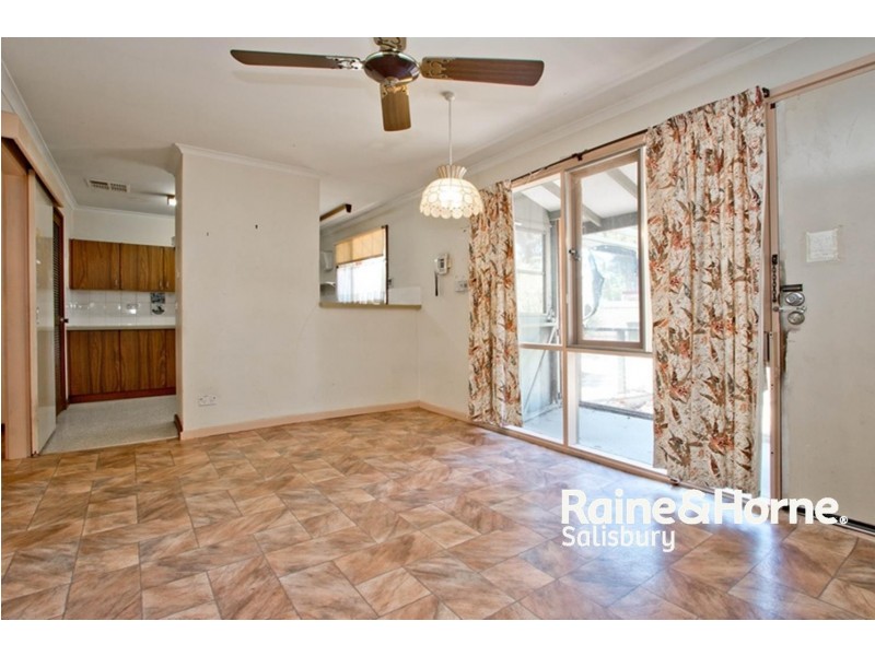 31 Rosemary Avenue, Parafield Gardens SA 5107