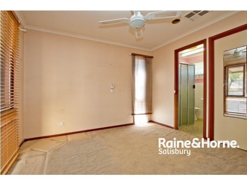 31 Rosemary Avenue, Parafield Gardens SA 5107